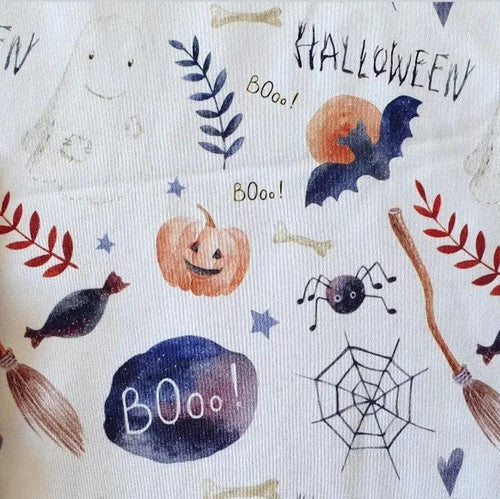 Boo! Swaddle