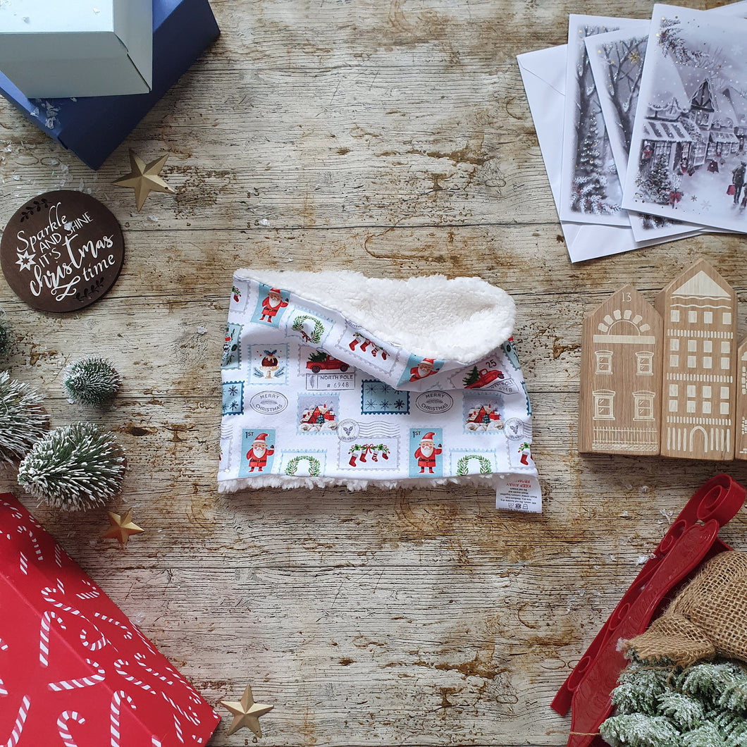 Christmas Stamp Collection Snood