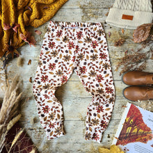 Load image into Gallery viewer, Golden Meadow Slim Leg Leggings
