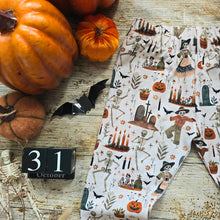 Load image into Gallery viewer, Graveyard Party Slim Leg Leggings