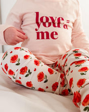 Load image into Gallery viewer, Hearts &amp; Roses Slim Leg Leggings