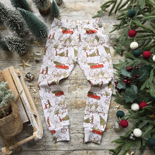 Load image into Gallery viewer, Pine Tree Picking Slim Leg Leggings