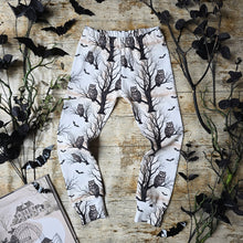 Load image into Gallery viewer, Whispering Wood Slim Leg Leggings